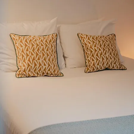 Stylish Getaway In A Mezzanine Flat By The Castle *